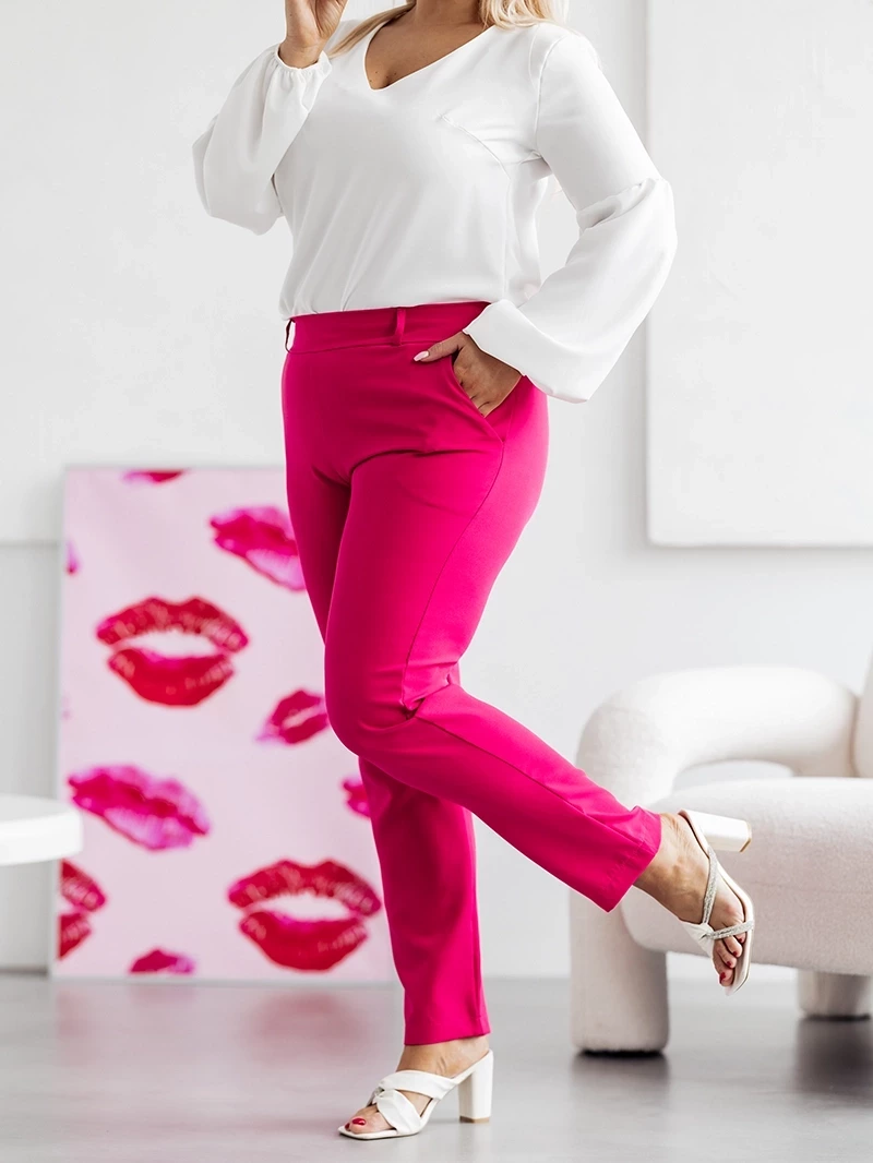 Eleganckie spodnie damskie plus size malinowe (728)