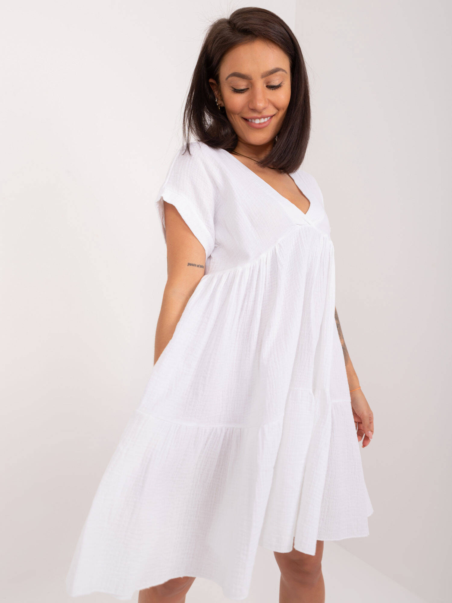 Bawełniana sukienka rozkloszowana biała (6873)