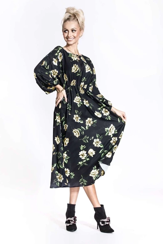 Sukienka w kwiaty typu kimono z okrągłym dekoltem Ann Gissy czarny/beż (XY202116)