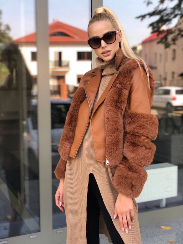 KRÓTKA RAMONESKA Z FUTREM KARMELOWA (CV2035)