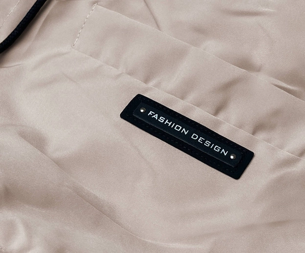 Kurtka damska z ozdobną lamówką beż (B8139-51)