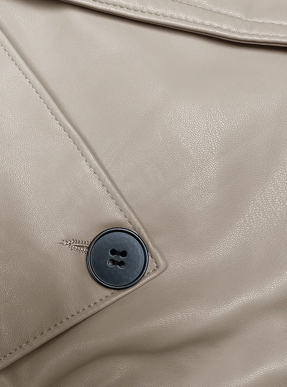 Krótki trencz ze skóry ekologicznej J Style ciepły beż (11Z8102)