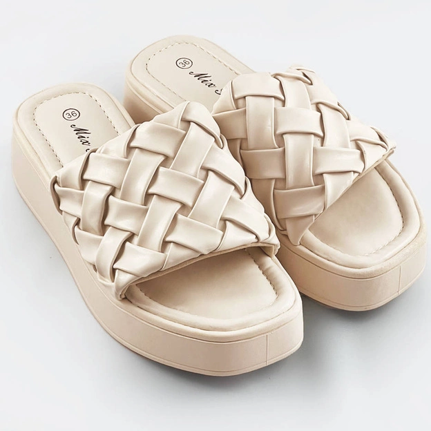 Damskie klapki na platformie beżowe (ae113)