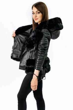 RAMONESKA Z FUTRZANYM KAPTUREM CZARNA (0585)