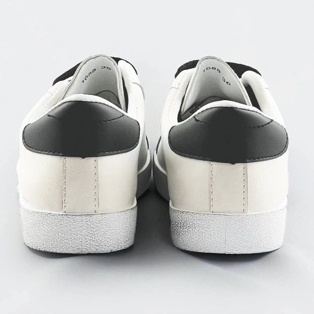 Damskie trampki z łączonych materiałów biało-czarne (1088)