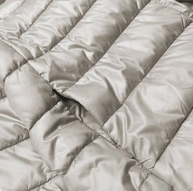 Krótka kurtka damska z dzianinowymi ściągaczami beżowa (P22/P3-6636/P3-6023-62)