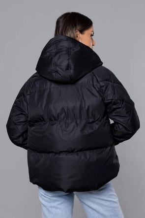 Przejściowa kurtka z pikowanymi rękawami czarna (5M3113-392)