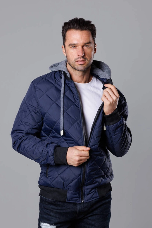 Męska kurtka bomber z dresowym kapturem granatowa (8M986-215)