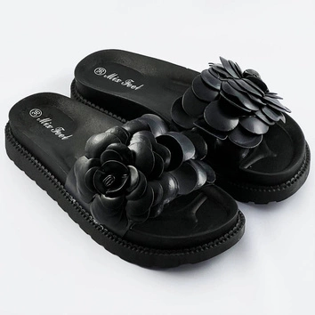 Damskie klapki z kwiatkiem czarne (cm-41)