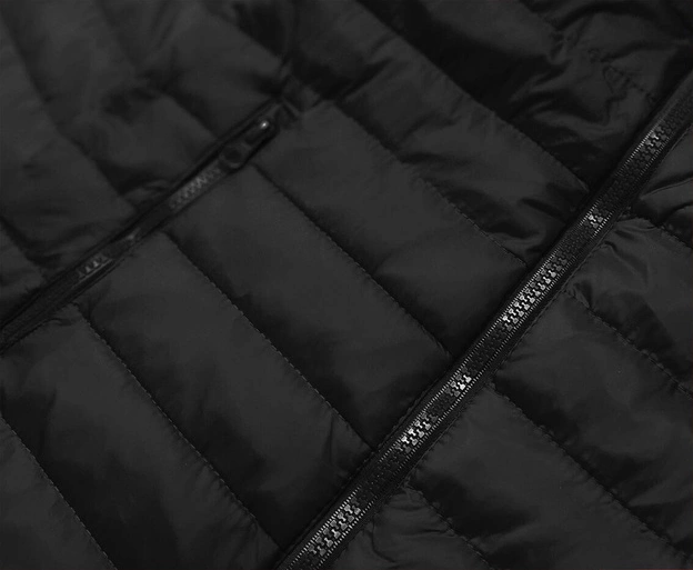 Lekka pikowana kurtka damska czarna (20311-392)