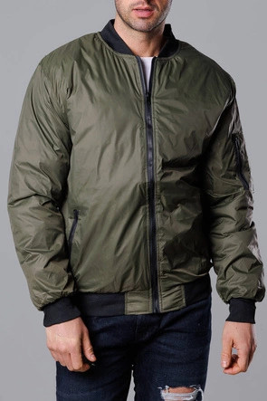 Męska kurtka bomberka z pikowaną podszewką army (AK95-3)
