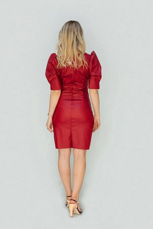 SUKIENKA Z EKOSKÓRY CZERWONA (480ART)