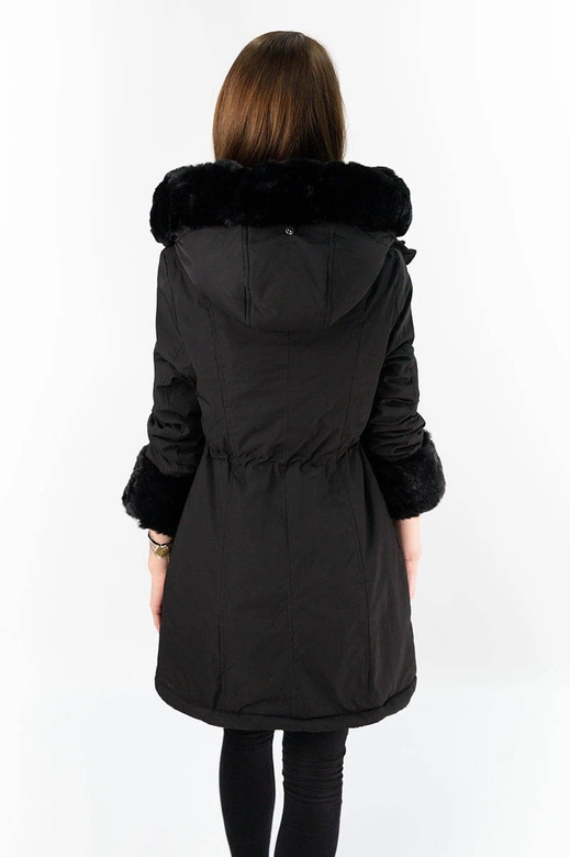 DAMSKA PARKA ZIMOWA Z FUTREM CZARNA (B9550)