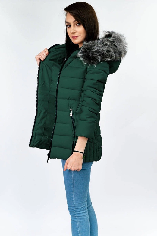 PIKOWANA DAMSKA KURTKA ZIMOWA Z KAPTUREM BUTELKOWA ZIELEŃ (XB9503X)