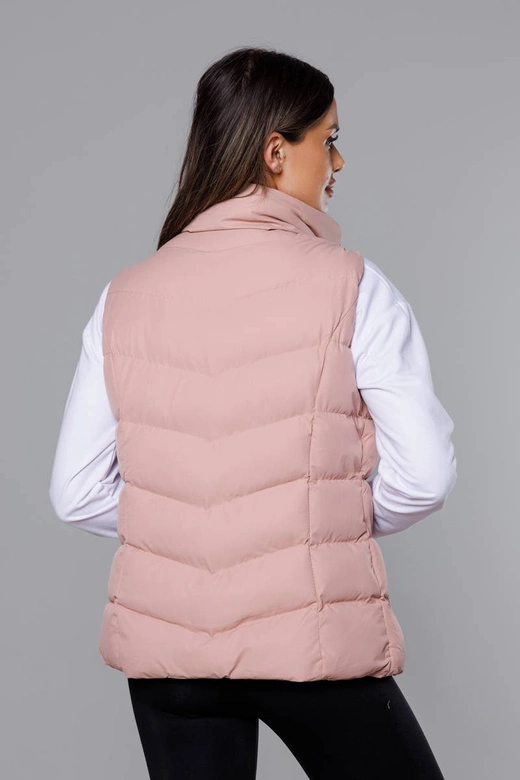Puchowy bezrękawnik damski różowy (5M719-46)