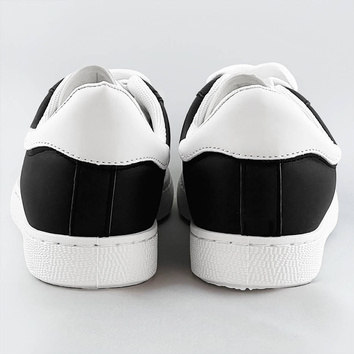 Sznurowane sneakersy damskie czarno-białe (bf-025)