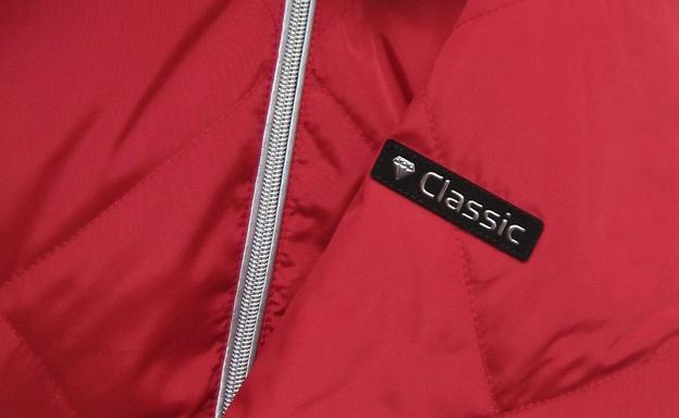 KURTKA Z KAPTUREM CZERWONA (B9517)