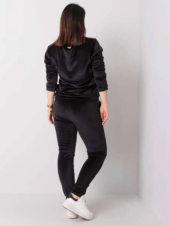 Welurowy dres damski plus size czarny (6085)