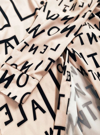 BLUZKA KOSZULOWA Z DŁUGIM RĘKAWEM BEŻ LITERKI (9375)