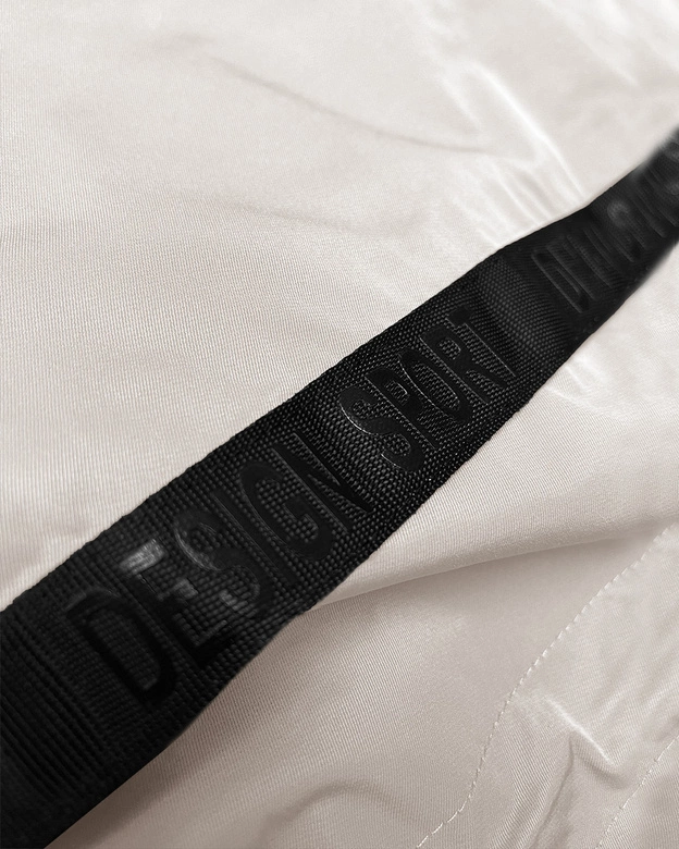 Prosta kurtka damska z kapturem LHD jasny beżowy (LHD-24592)