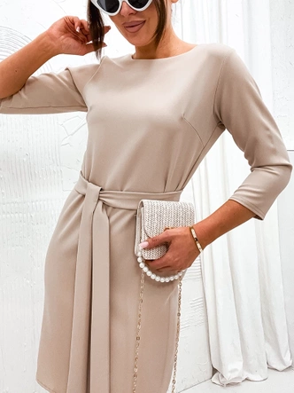 Klasyczna sukienka z wiązanym paskiem beżowa (701)