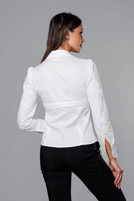 Koszula damska z łezką na dekolcie złamana biel (8020)