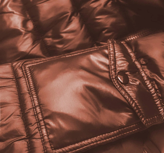 Krótka kurtka damska zimowa brązowa (YP-20129-106)