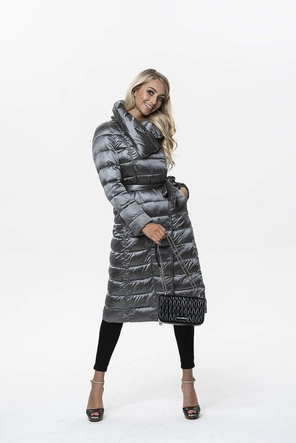 PIKOWANY PŁASZCZ Z WYSOKĄ STÓJKĄ SZARY (J9-019)