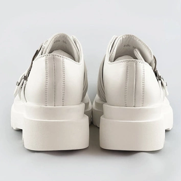 Mokasyny na grubej podeszwie ecru (s860)