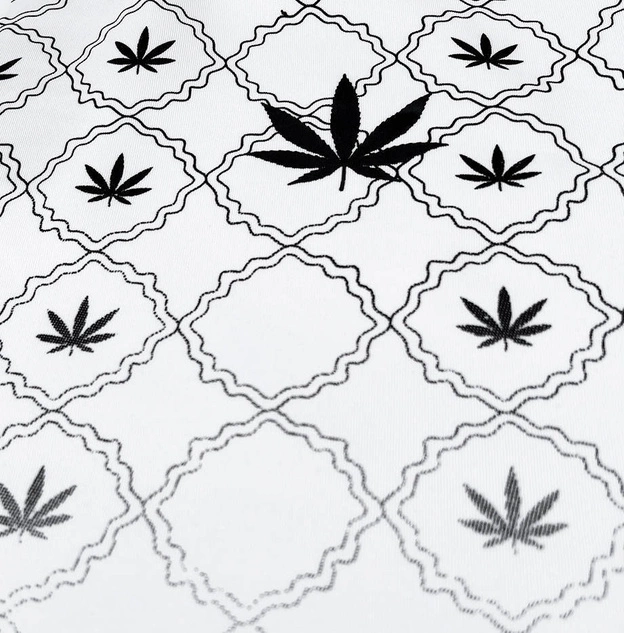 Męska bluza z nadrukiem biała (8B1108-1)