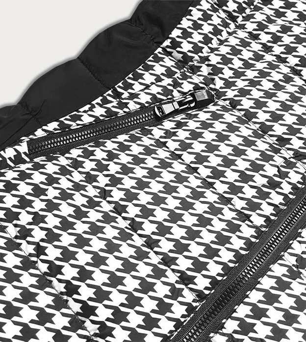 Kurtka damska we wzorki czarno-biała (w716-1)