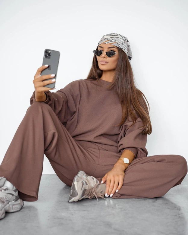 Waflowy komplet damski bluza + spodnie cappuccino (821108)