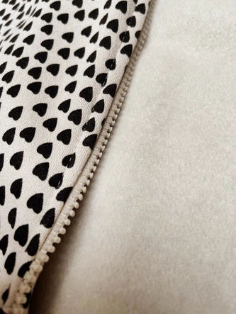 Rozpinana bluza damska w serduszka jasny beż (2315)