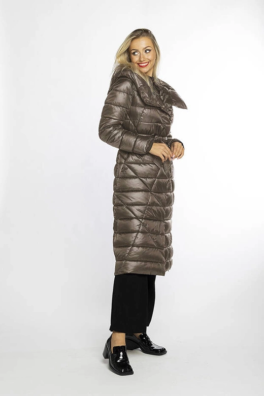 Kurtka damska z wiązanym paskiem camel (AG1-J9069B)