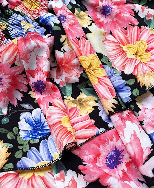 SUKIENKA W KWIATY WIELOKOLOROWA (699ART)