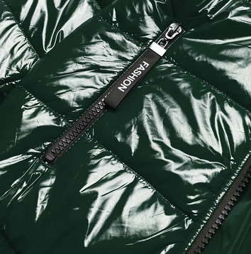 Błyszcząca kurtka damska ze ściągaczem zielona (LD7250BIG)