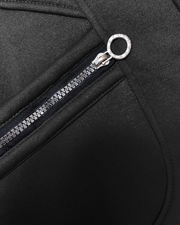 Damska bluza ze swetrowym kapturem czarna (AMG-312A)