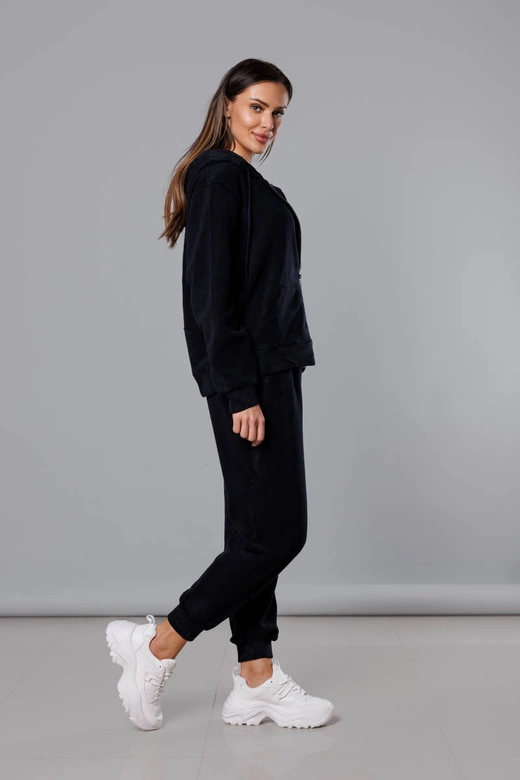 Polarowy komplet dresowy damski czarny (YP-1024)