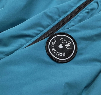 Asymetryczna damska parka niebieska (br8002-72)