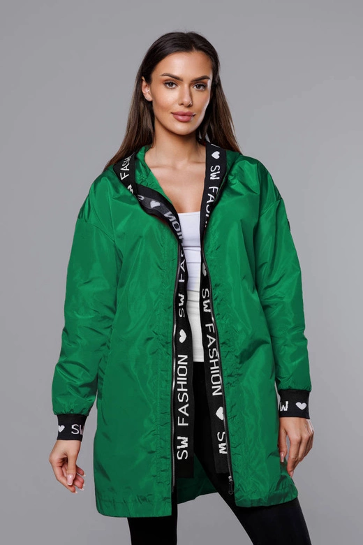 Cienka kurtka damska z ozdobną lamówką zielona (B8145-82)