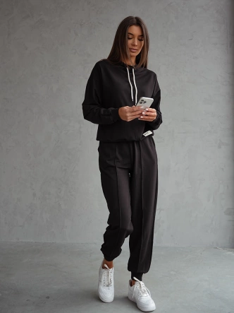 Komplet dresowy bluza ze stójką i spodnie czarny (82162)
