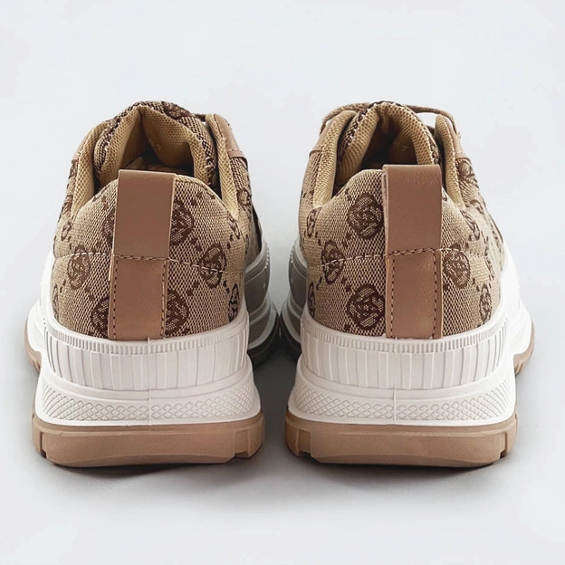 Trampki na grubej podeszwie ciemnobeżowe (s067)