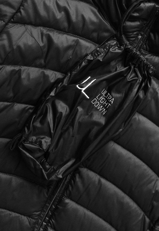 PIKOWANA KURTKA ZE STÓJKĄ CZARNA (X699X)