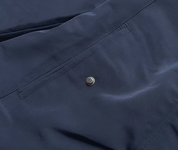 Dwustronna kurtka damska zimowa granatowo-beżowa (2M-21508)