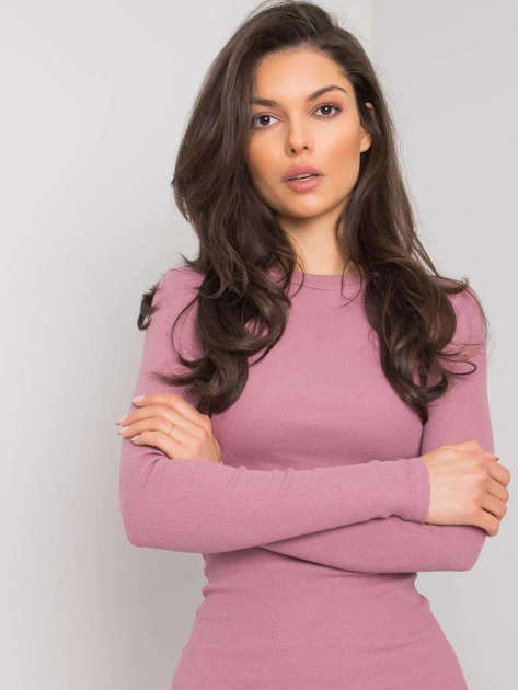 Dopasowana sukienka w prążki z okrągłym dekoltem brudny róż (5131-35)