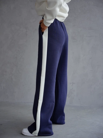 Gruby bawełniany komplet damski z rozpinaną bluzą biały-granat (503)