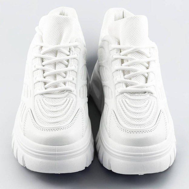 SPORTOWE BUTY DAMSKIE NA PLATFORMIE BIAŁE (S222)