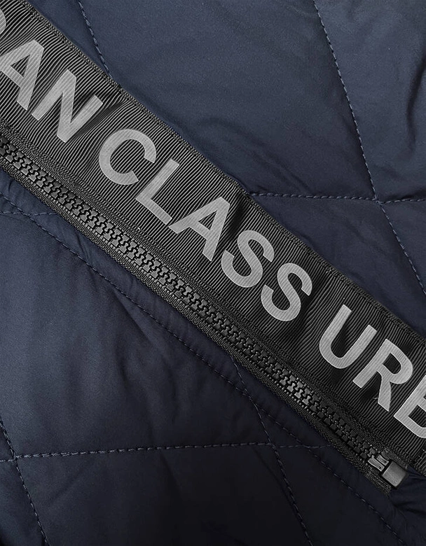 Pikowana kamizelka damska z ozdobną taśmą granatowa (16M9118-215)