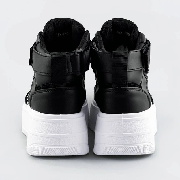 Wysokie sneakersy na grubej podeszwie czarne (ad-429)