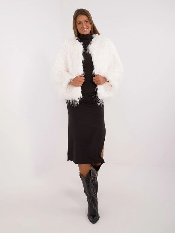 Kurtka futrzana na podszewce ecru (2359)